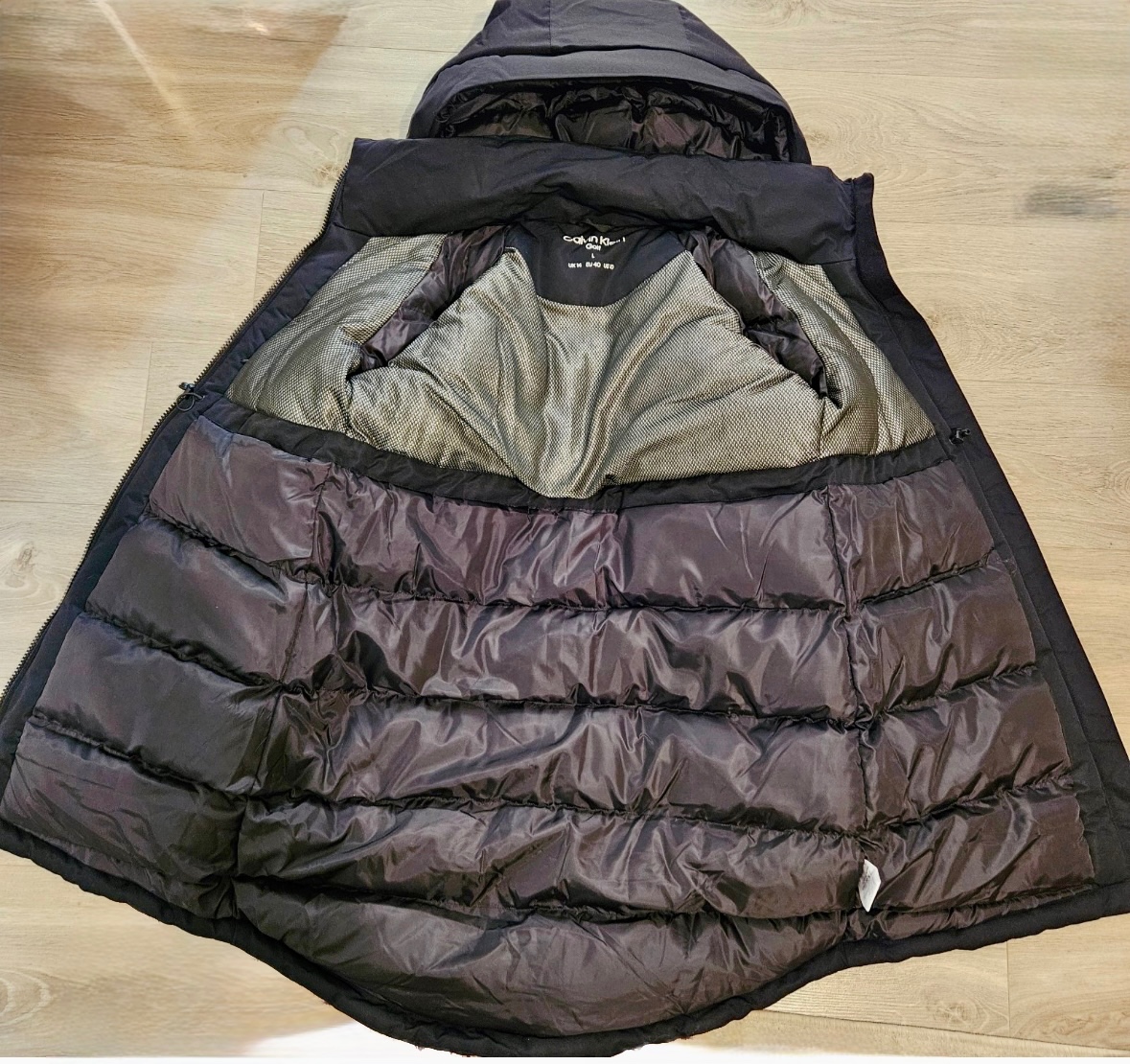 CALVIN KLEIN NOVÁ ZIMNÁ BUNDA L - 2