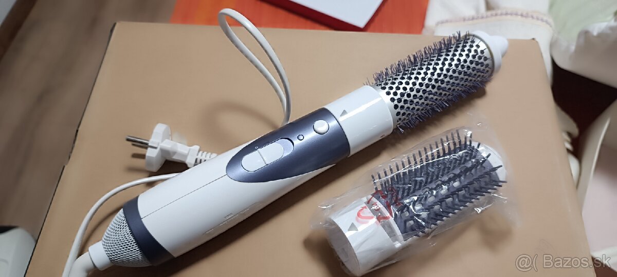 Fùkacia kefa na vlasy - 2