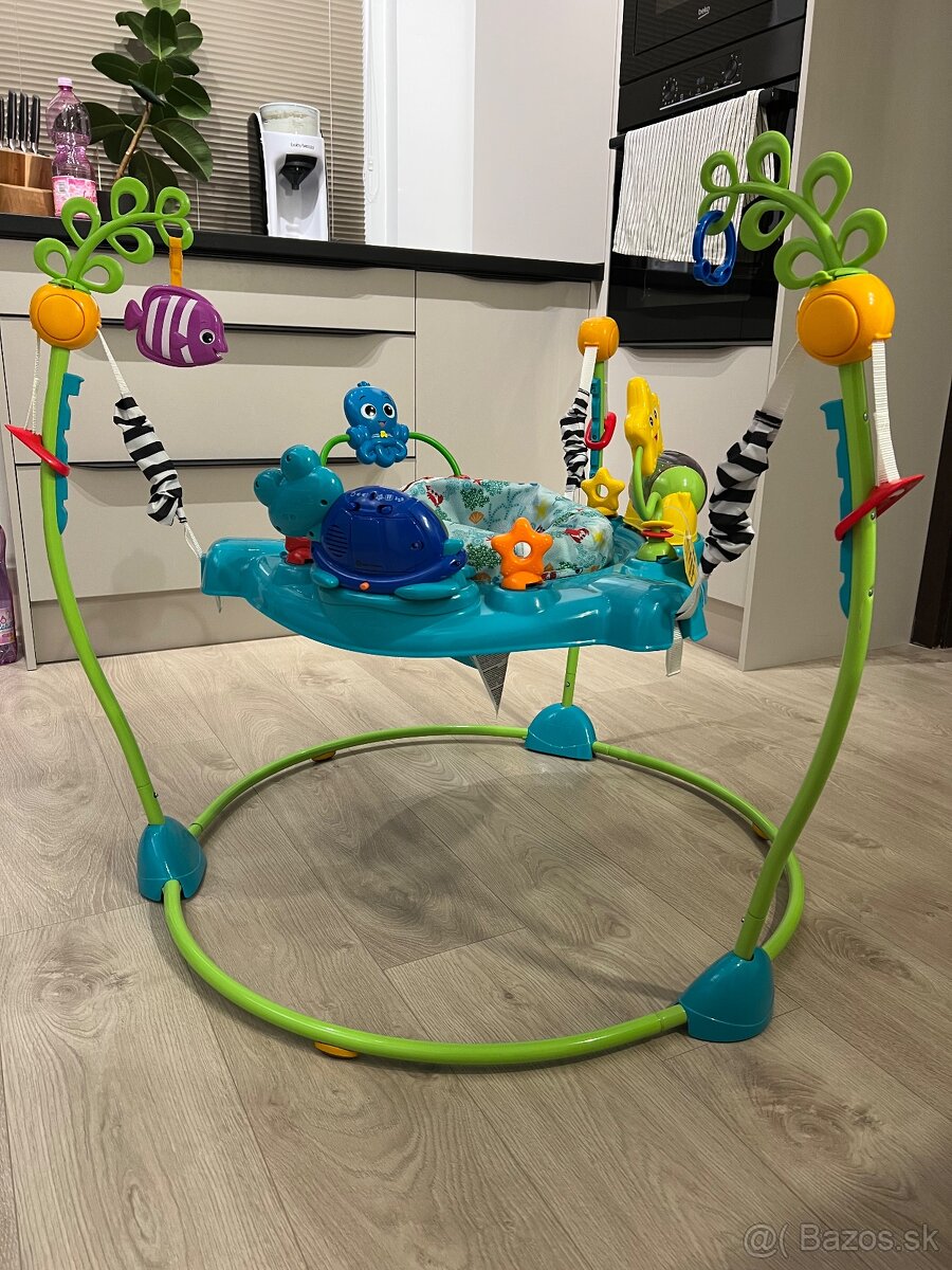 Baby Einstein Skákadlo / Aktívne centrum 2v1 Curiosity Cove - 2