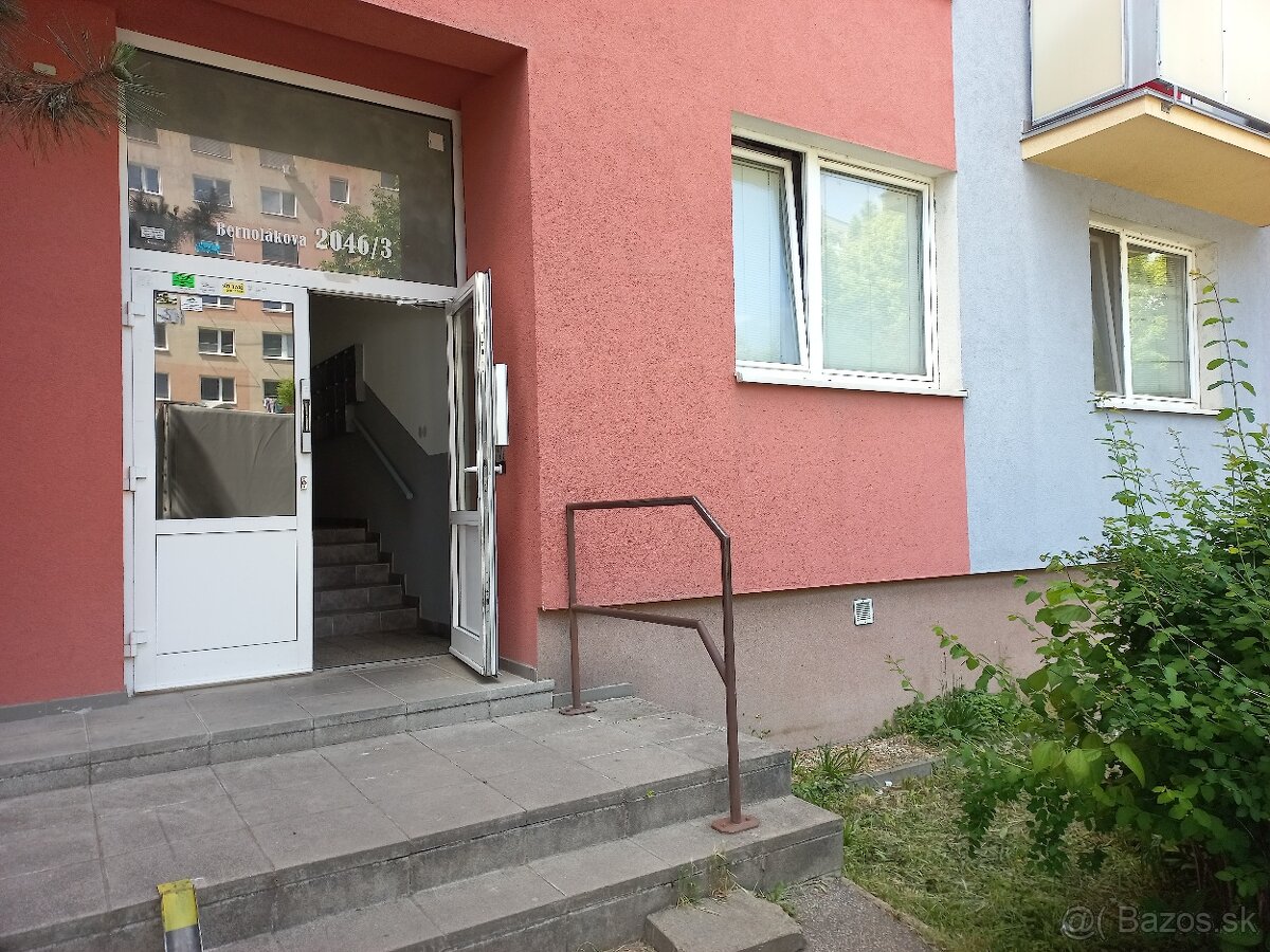 predaj 2 izb byt centrum Topoľčany - 2