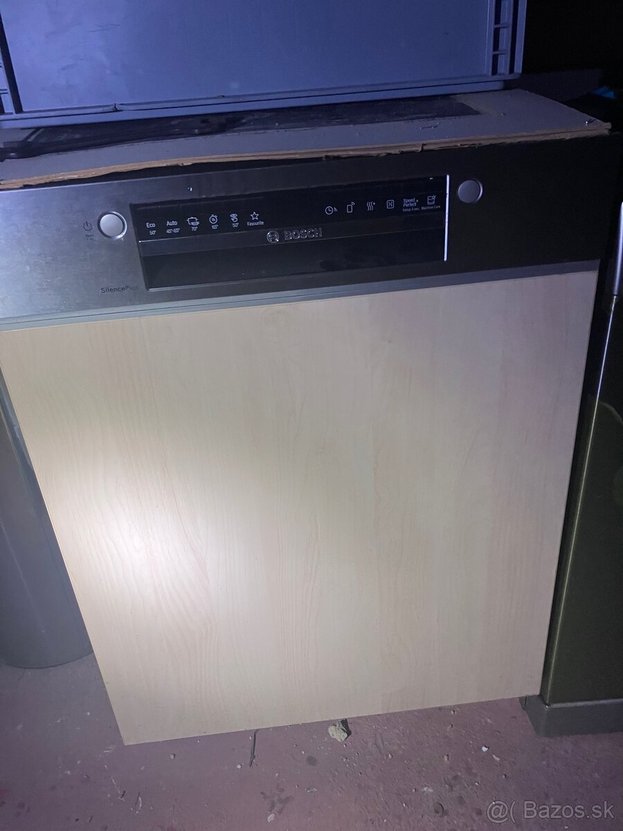 Predám vstavanu umývačku Bosch - 2