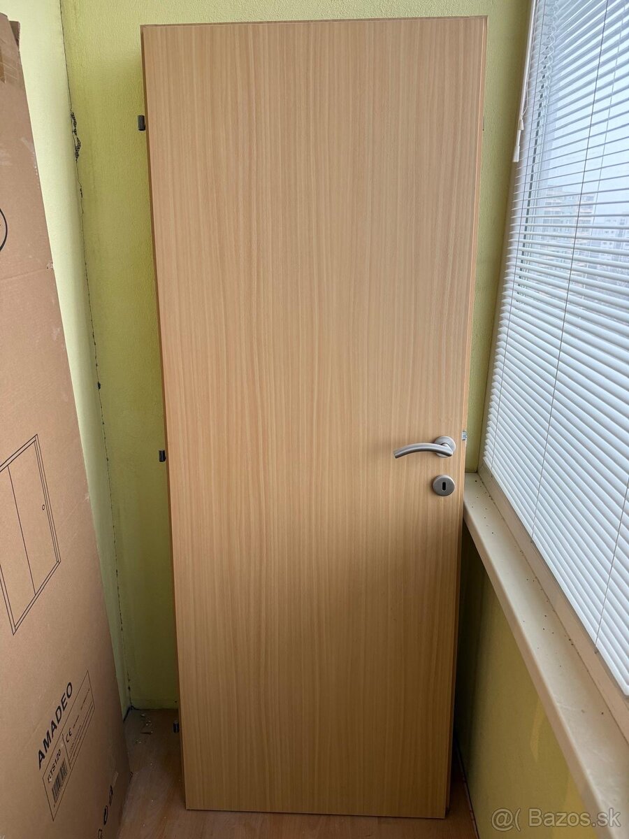 Dvere 70 ľavé a práve - 2