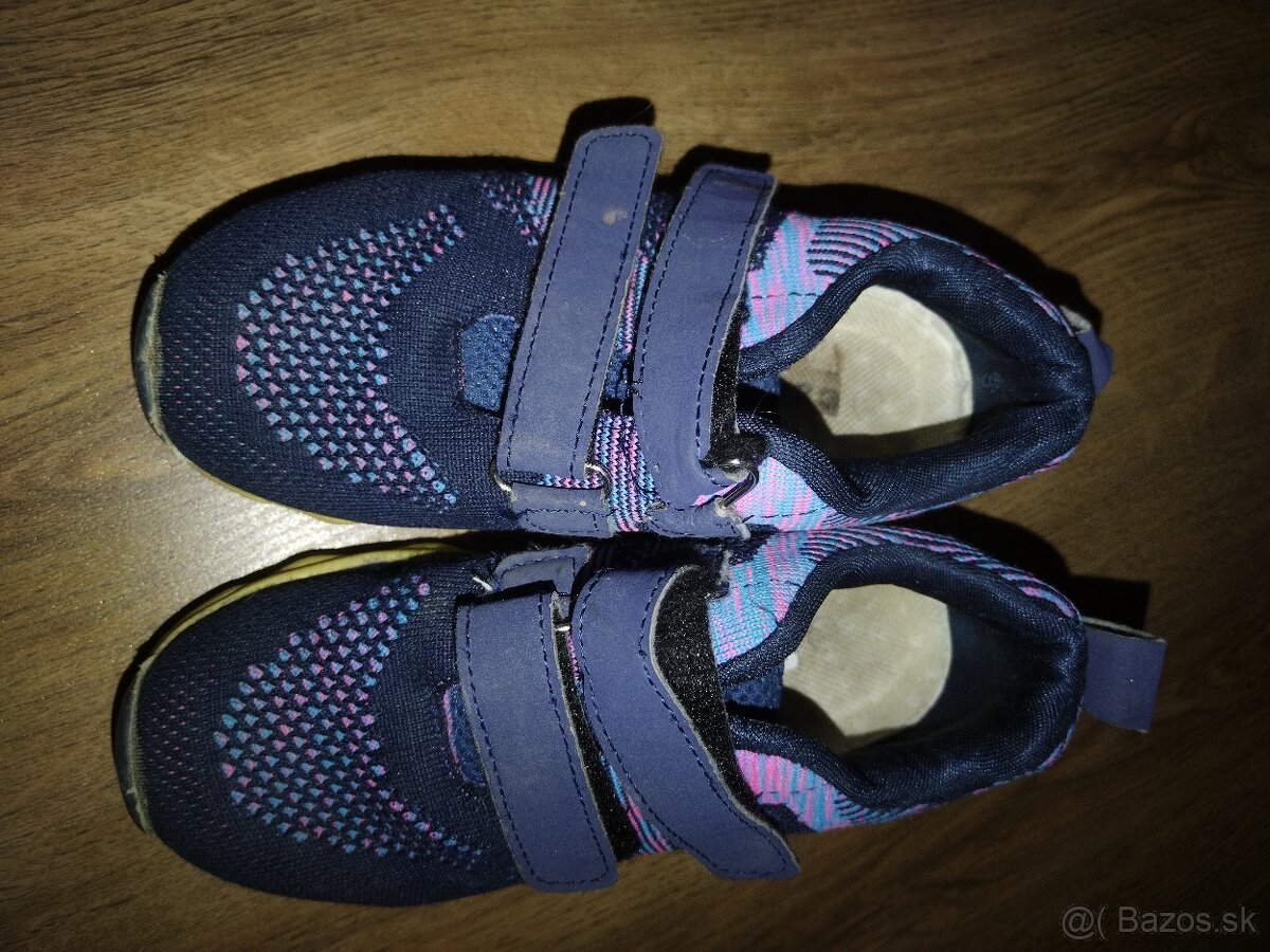 Dievčenské tenisky č. 30 - 2