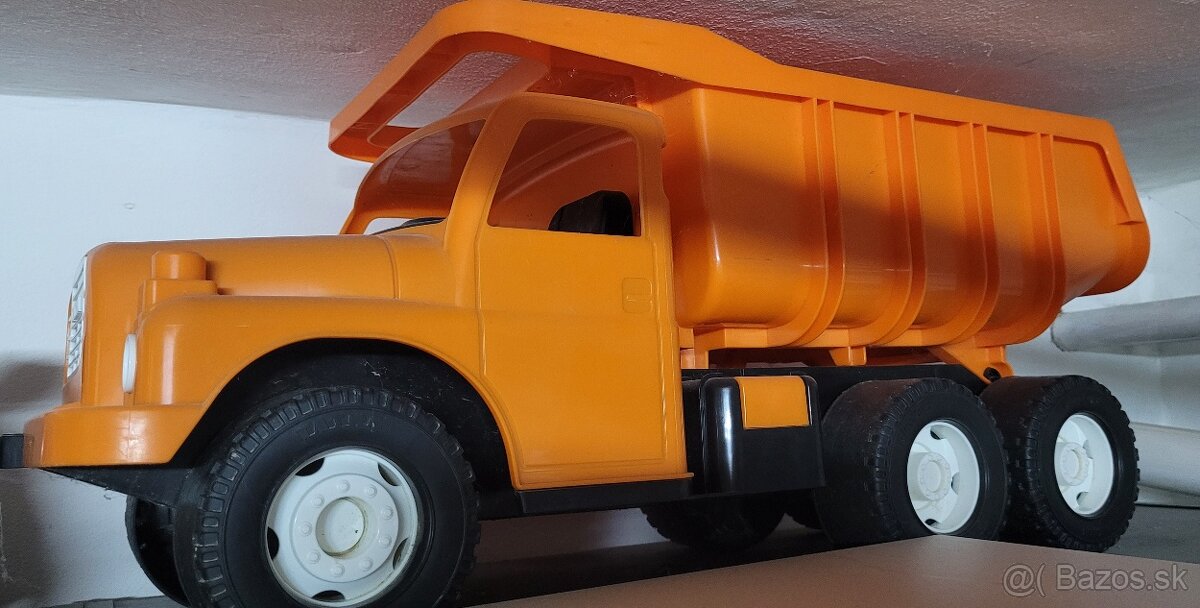 Veľká Tatra 148 - 2