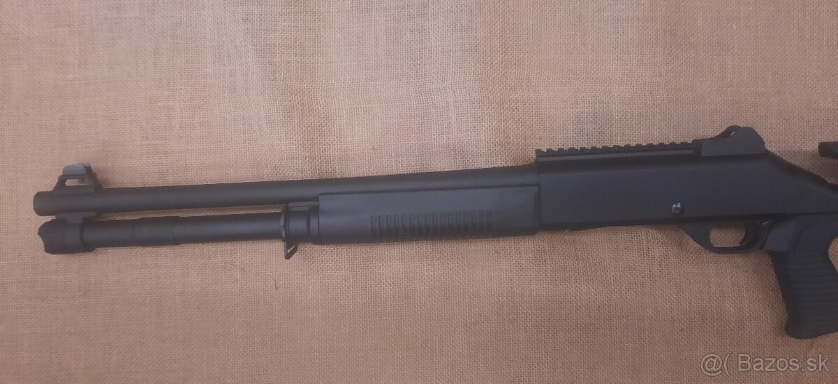 Brokovnica HUNT GROUP MX4 - 2