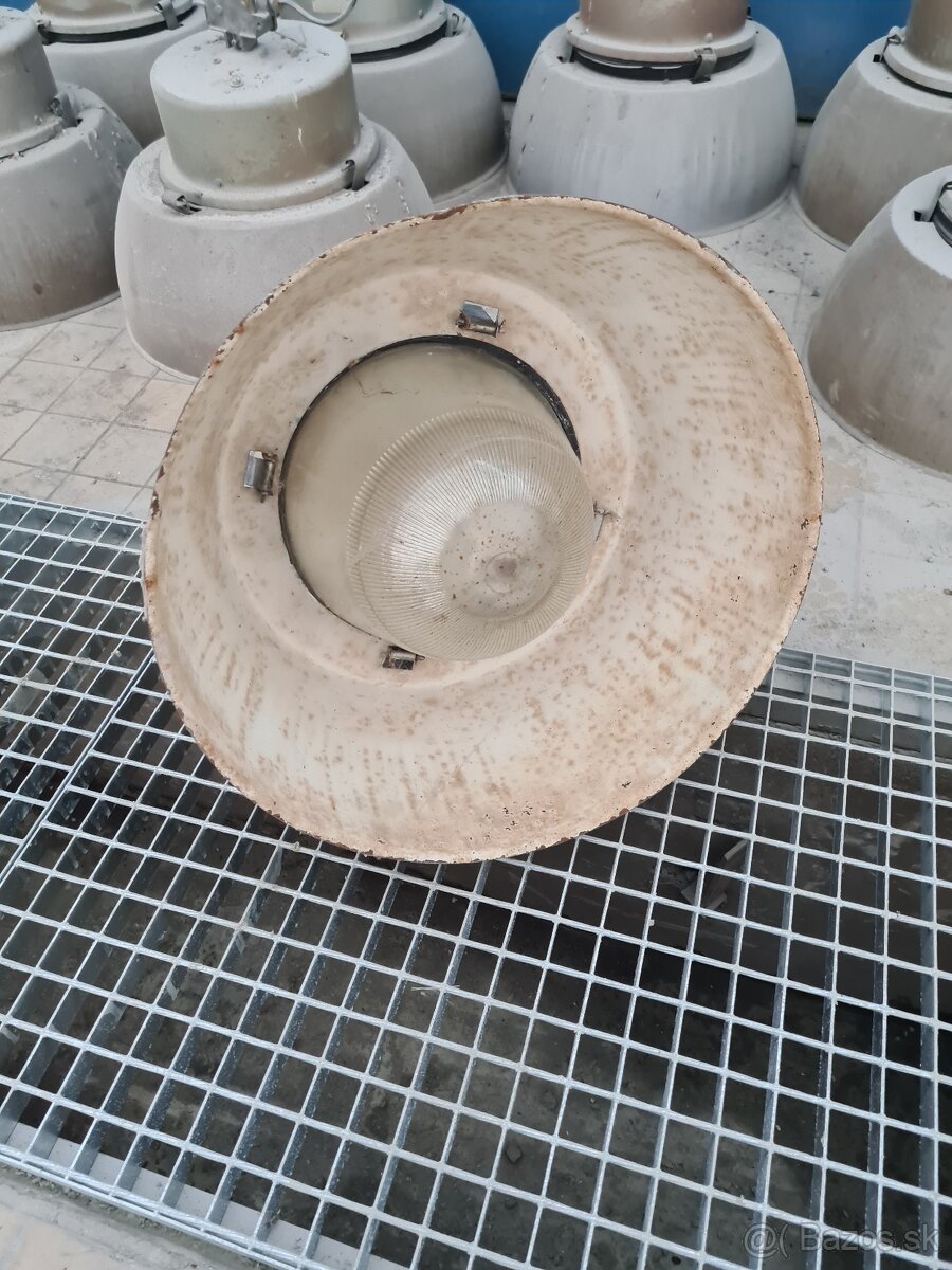 Industriálne svetla - 2