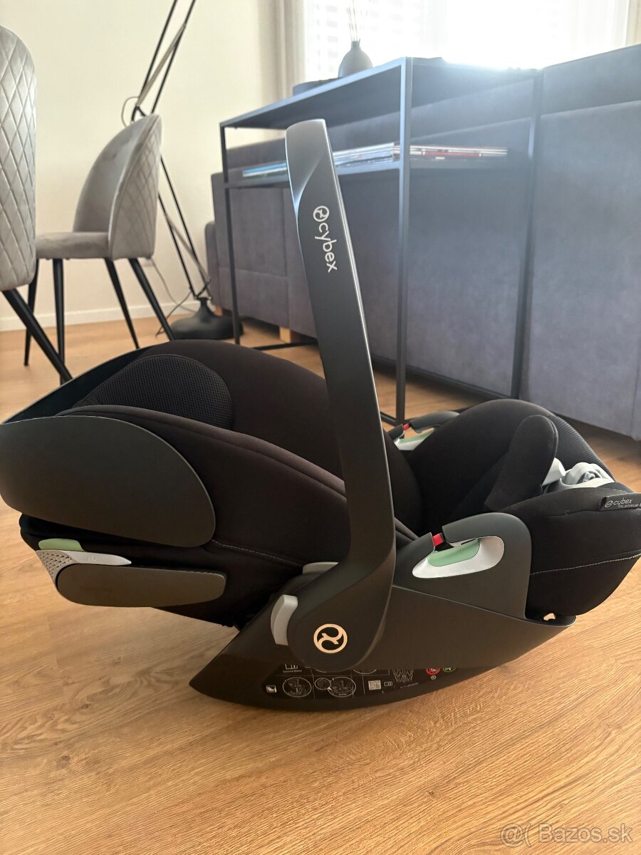 Cybex Cloud T i-size Plus - 2