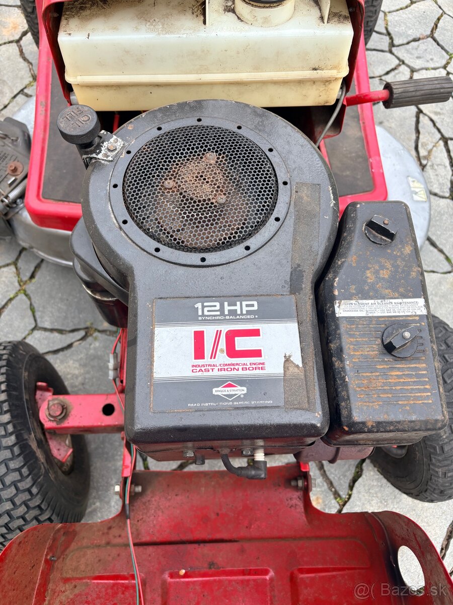 Traktorova kosacka Murray - 2