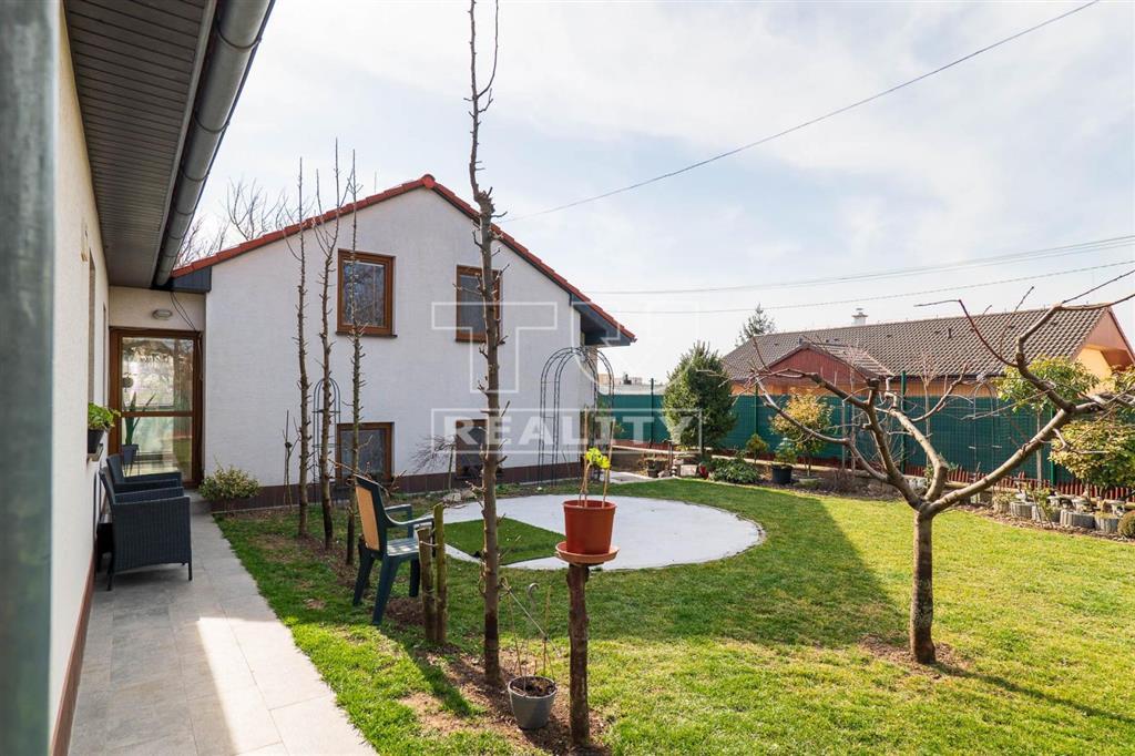 Rodinný dom na predaj – Nitra - Chrenová, ul. Pri... - 2