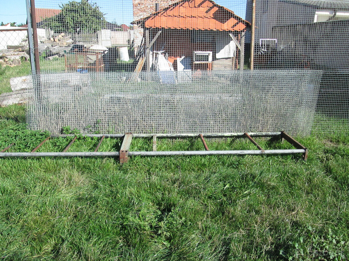 stavebny material - 2