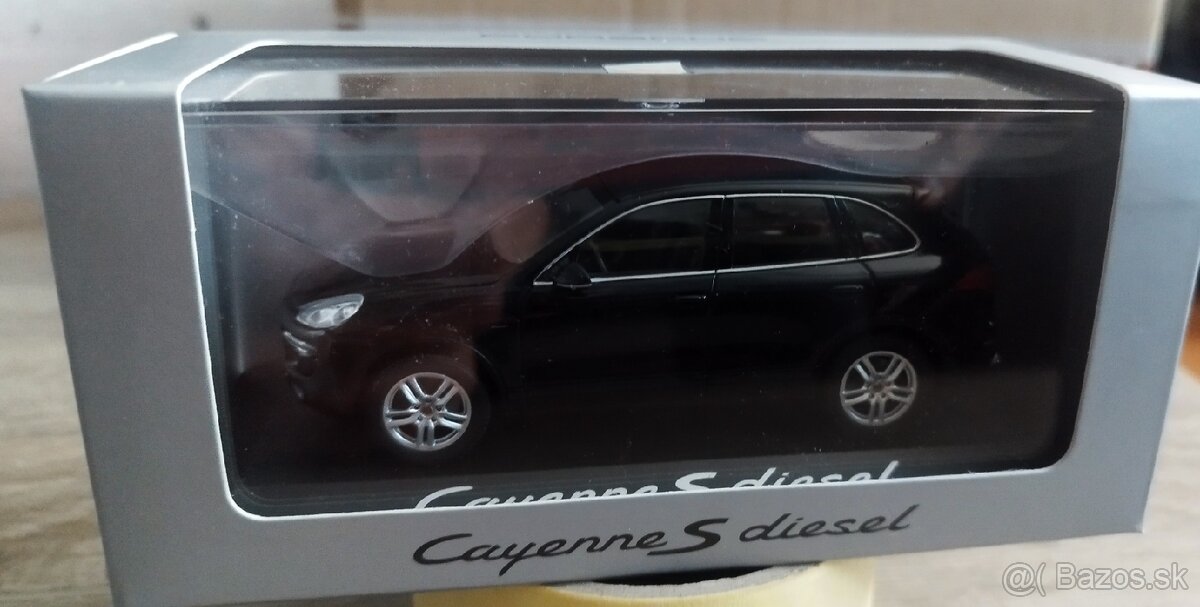 PORSCHE CAYENNE 1:43 - 2