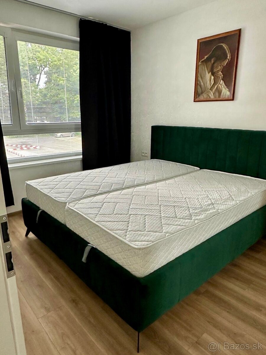 Na predaj veľký 2-izbový byt v novostavbe pri parku - 2