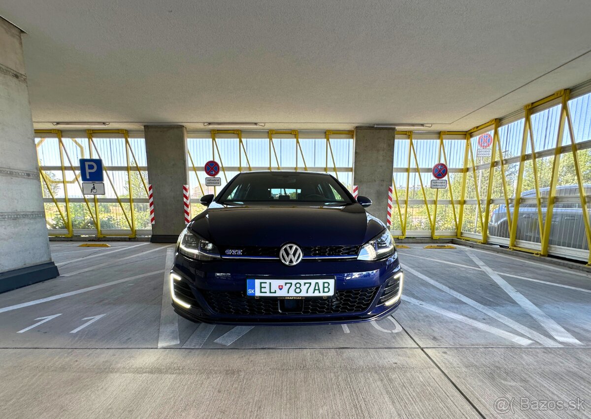 VW Golf 1.4 GTE, webasto, plug in hybrid - 2