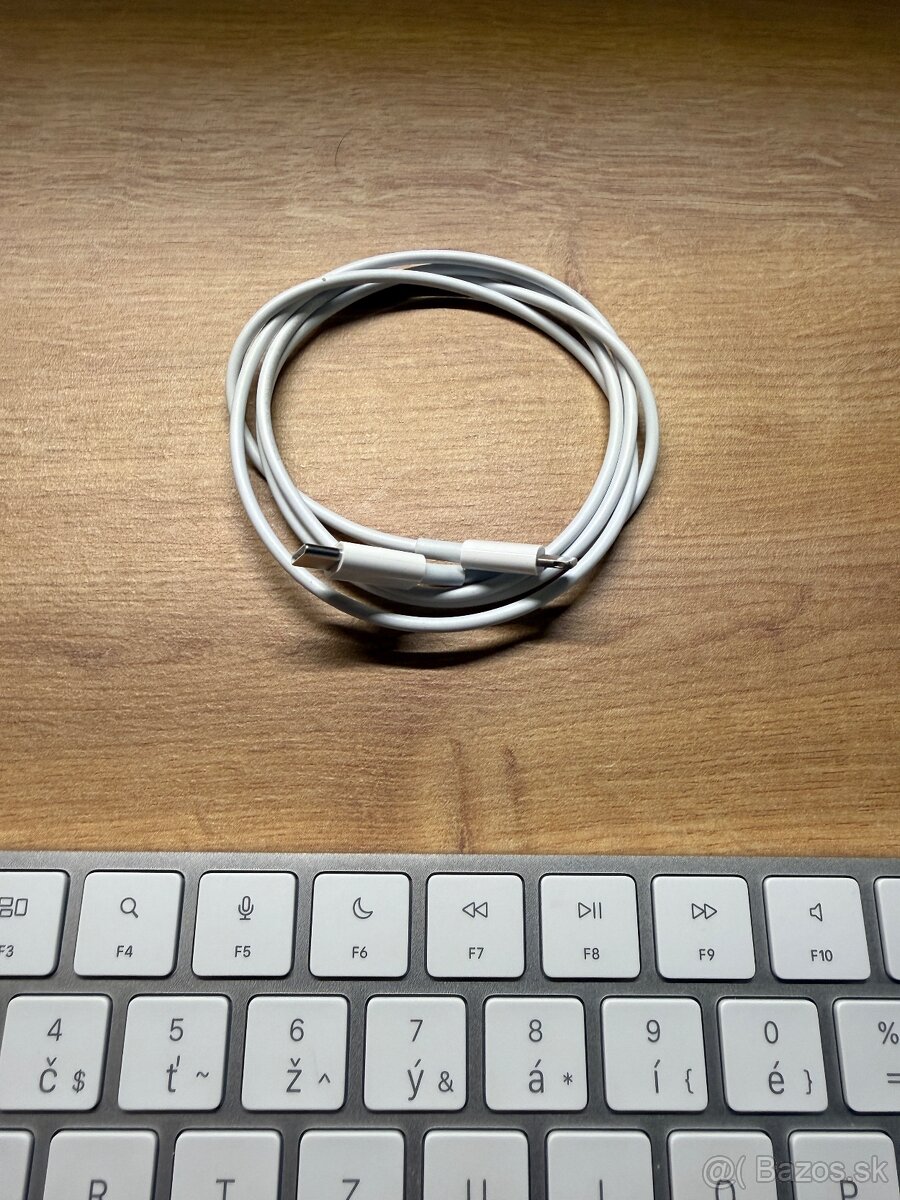 Apple magic klavesnica so snimacom odtlackou - 2