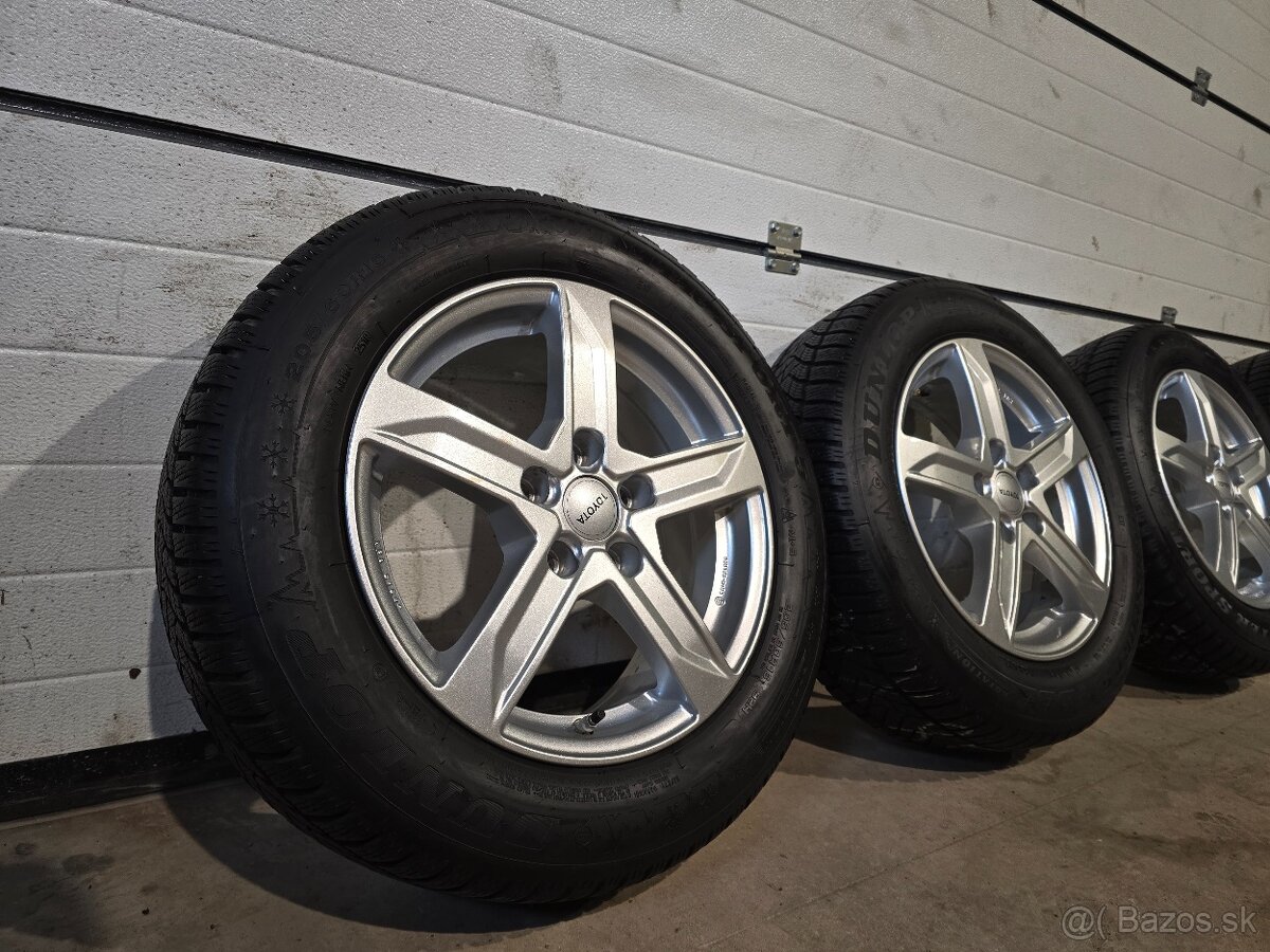 Zánovná Zimná Sada Toyota+Dunlop 215/60 R16 - 2