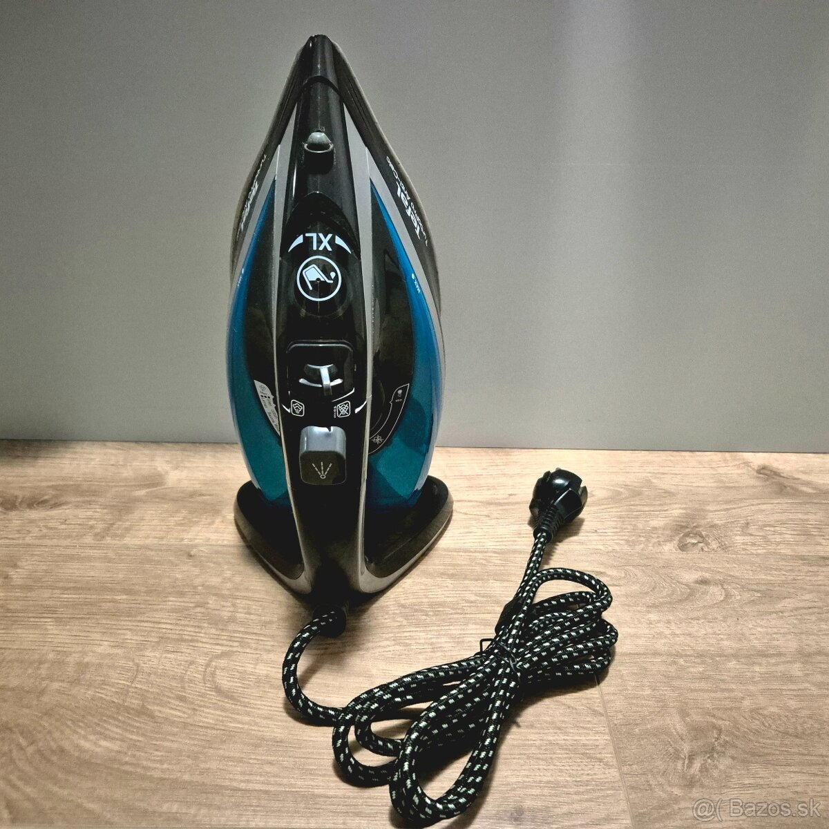 Žehlička Tefal TurboPro Anti-calc 2600 W - 2