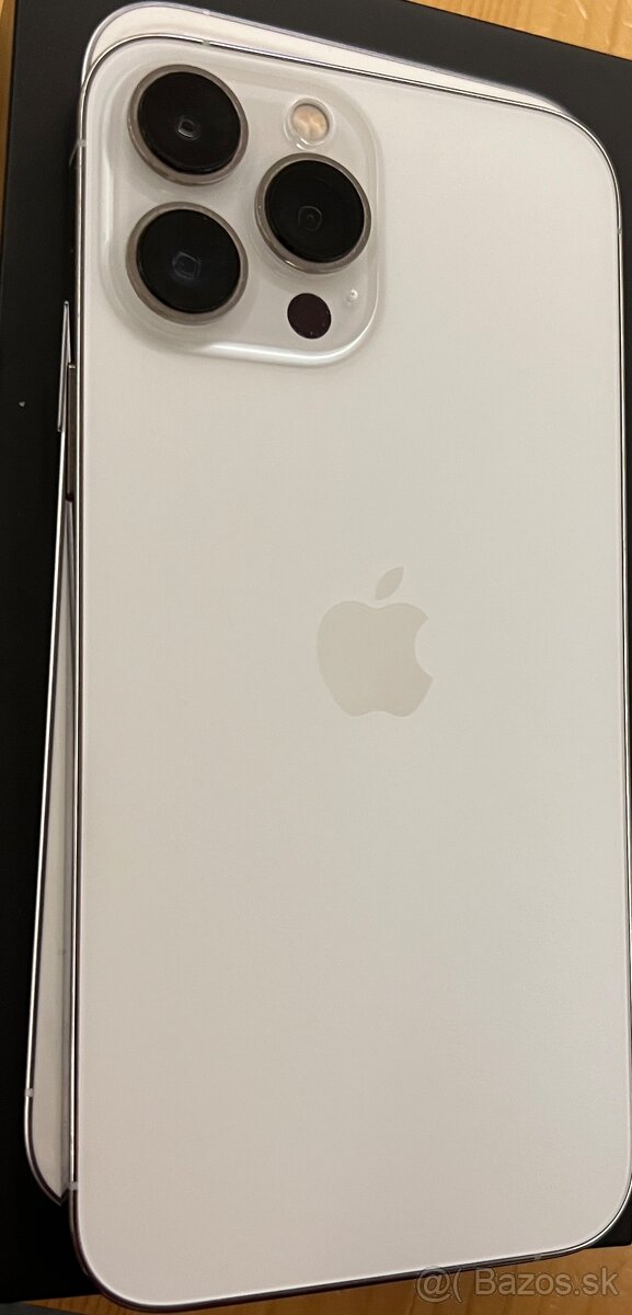 iPhone 13 Pro Max Silver 128 GB v top stave - 2