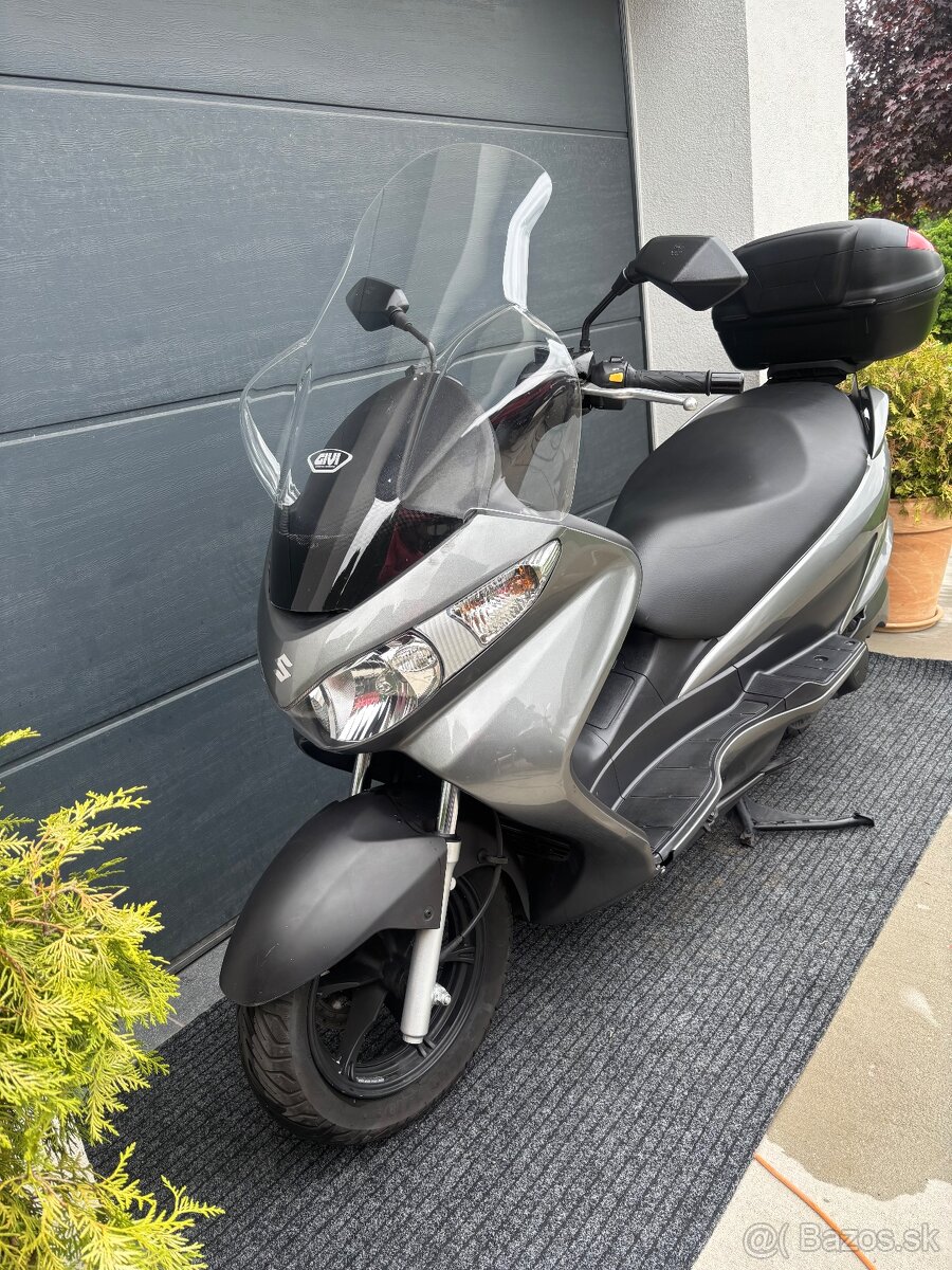Suzuki Burgman 200i - 2