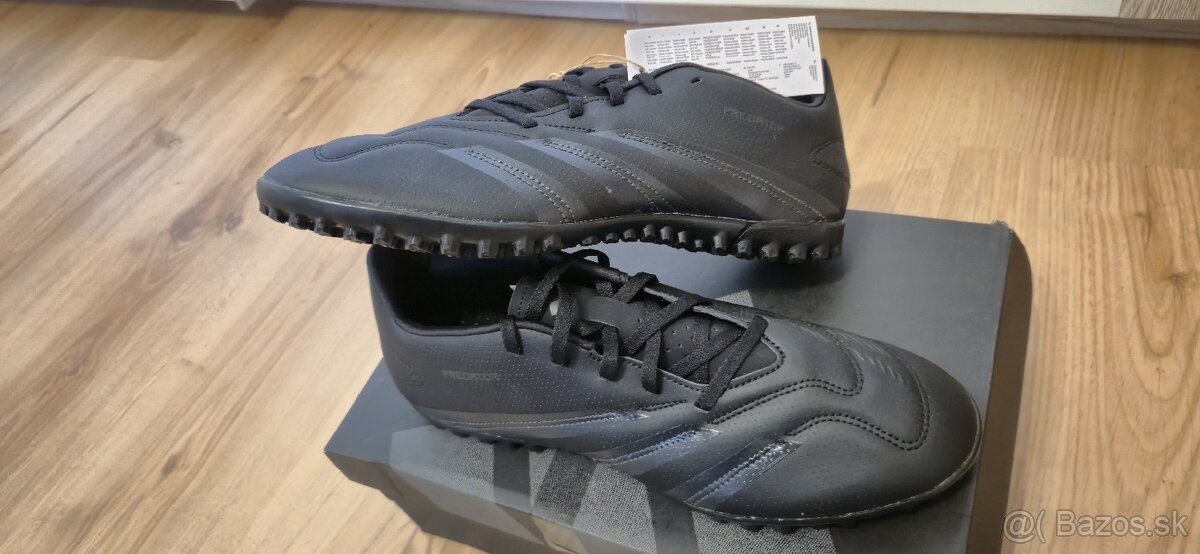Adidas Predator kopačky turfy - 2