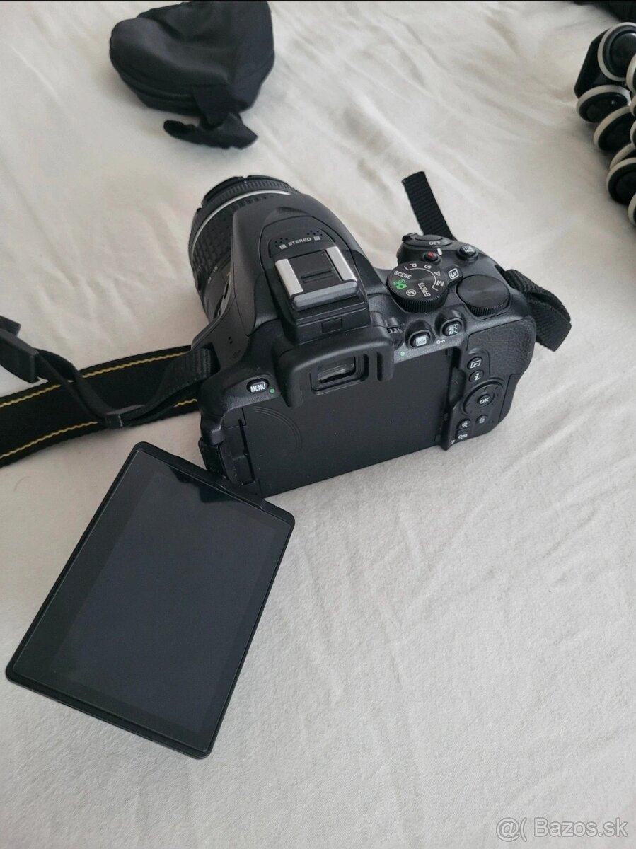 Nikon D5600 s príslušenstvom - 2