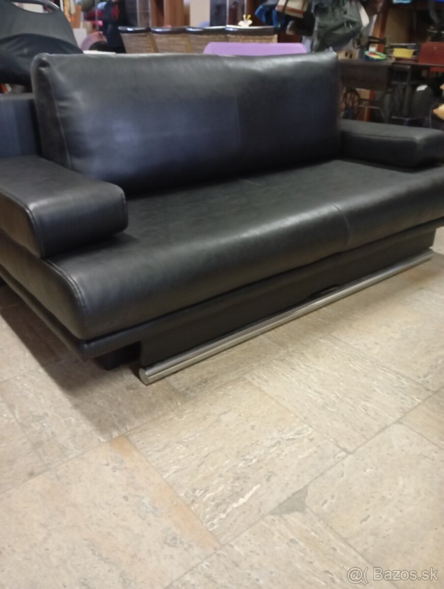 Rozkladacia pohovka - 2