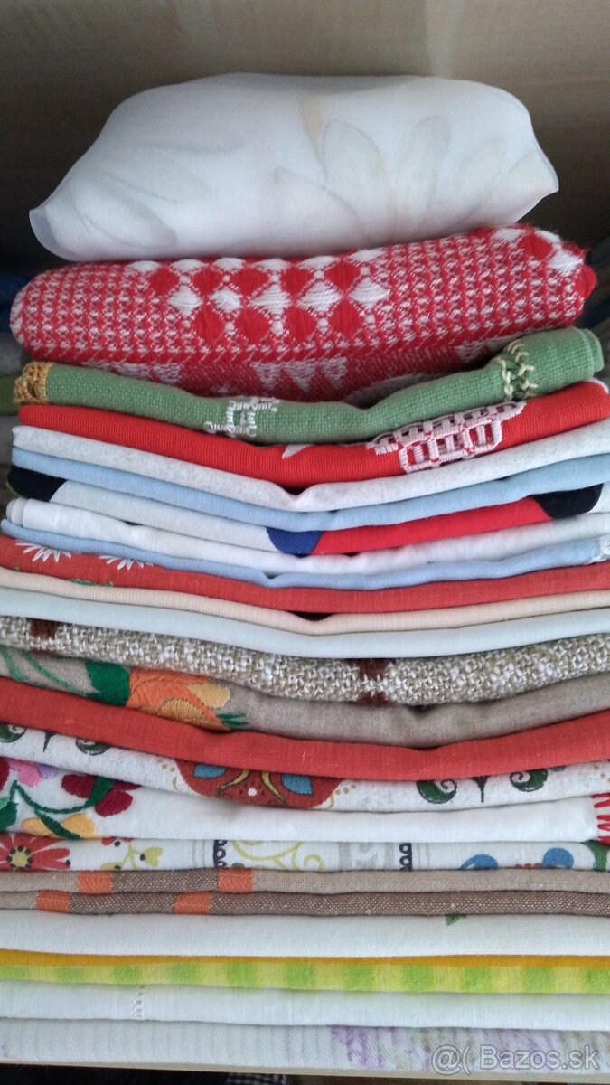 Predám utierky,uteráky,obrusy,dečky,vreckovky,šperky,traky - 2