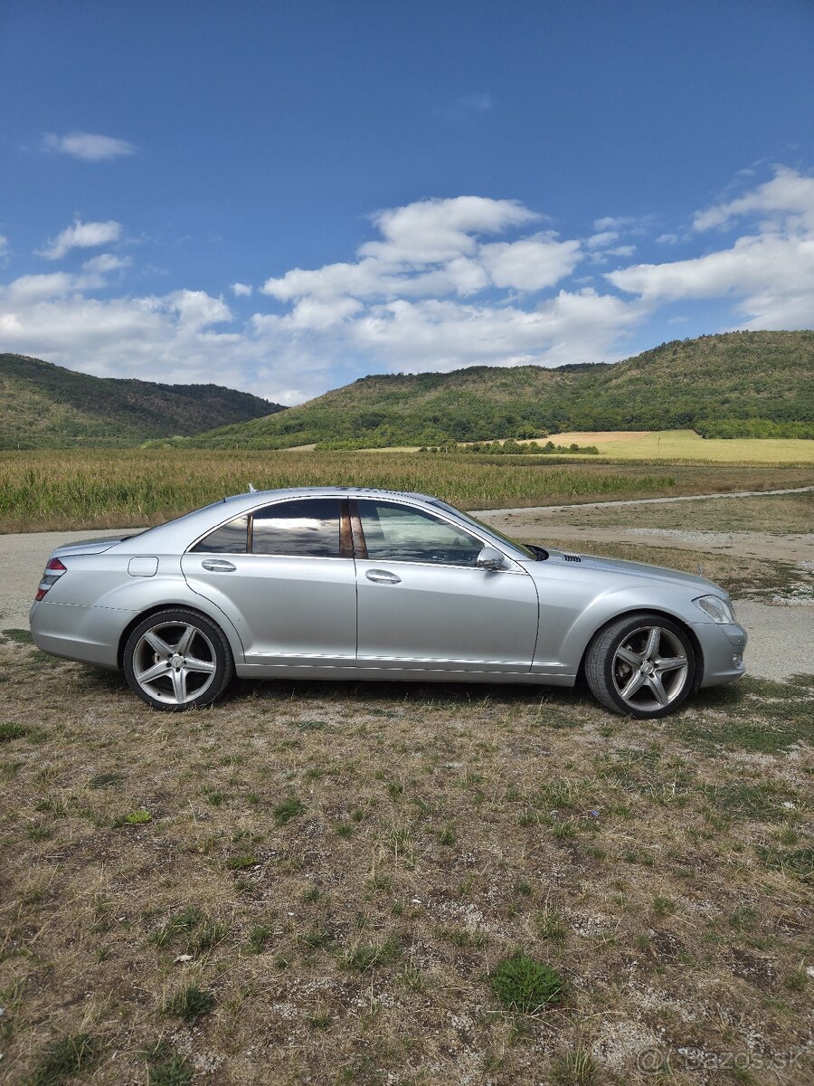 Mercedes-Benz S320CDI W221 - 2