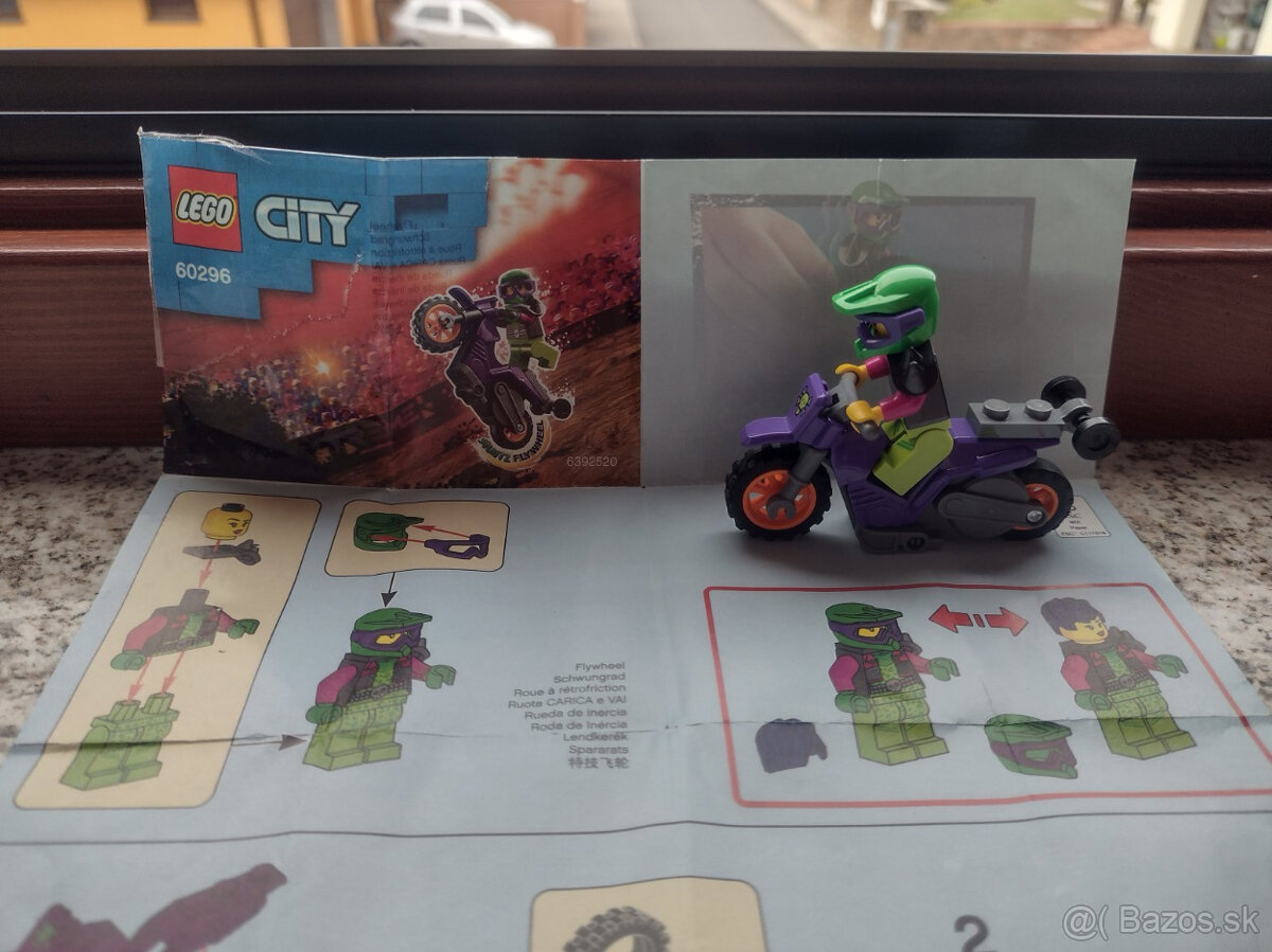 LEGO City 60296 - 2