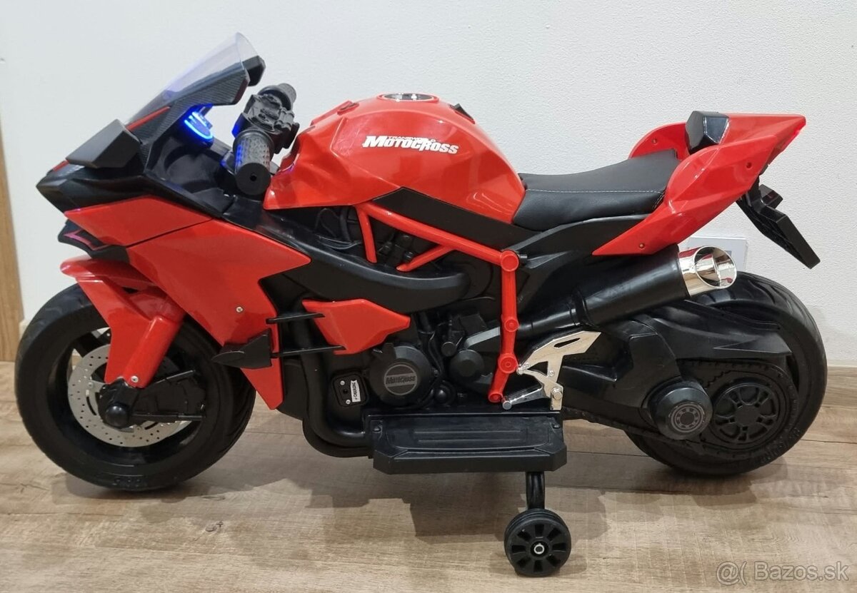 Detska motorka na baterky - 2
