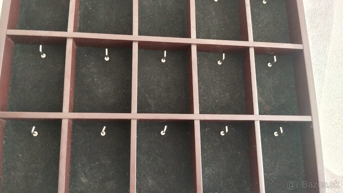 Skřinka - box - organizer na KAPESNÍ hodiny. - 2