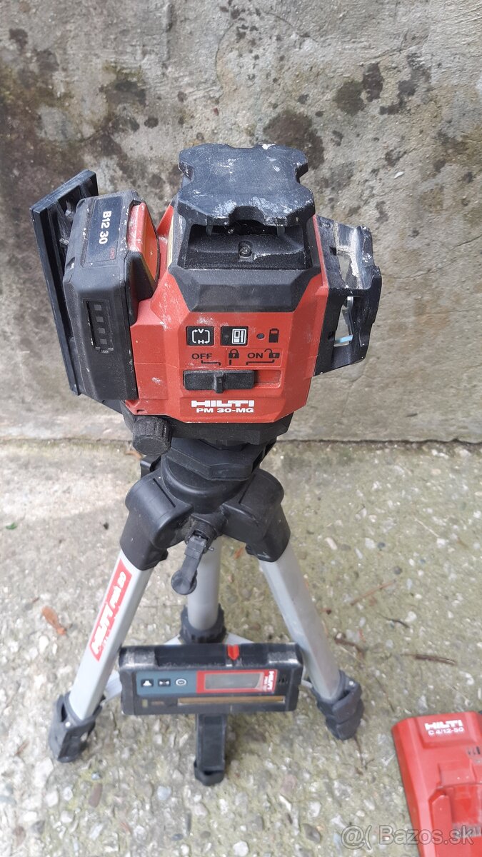 Hilti Zelený multiliniový laser PM 30-MG - 2