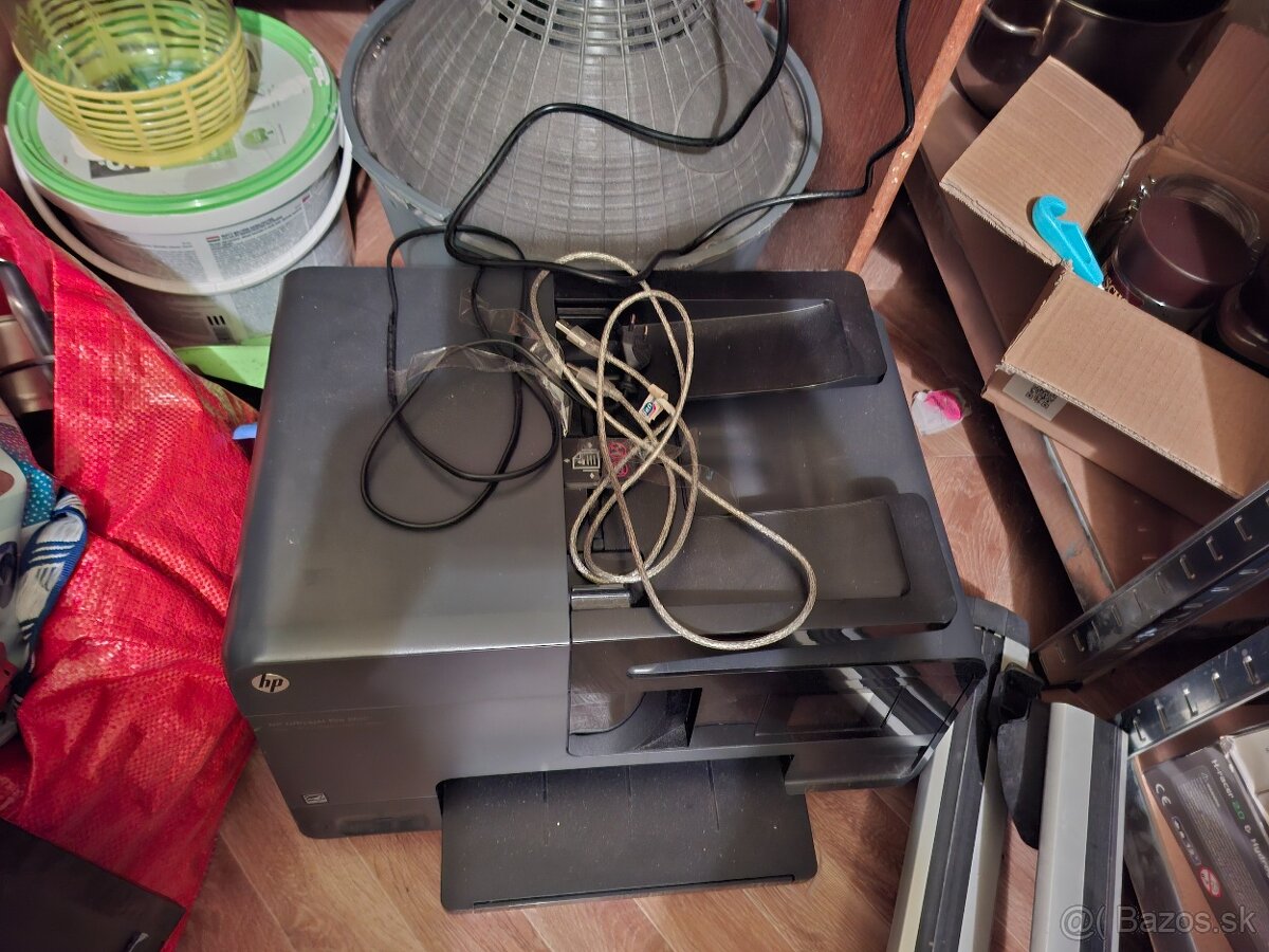 Tlaciaren HP officerjet Pro8610 - 2