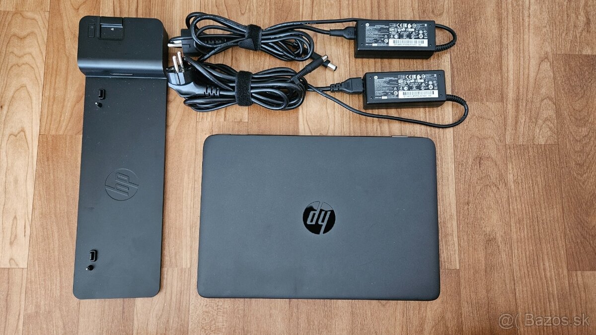 HP EliteBook 820 G1 + dokovacia stanica - 2