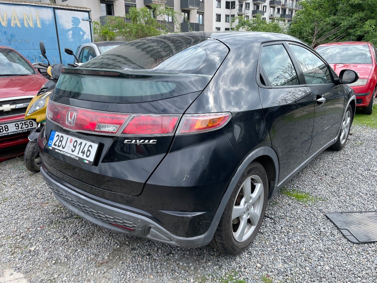 Honda Civic 1.4 8g - 2