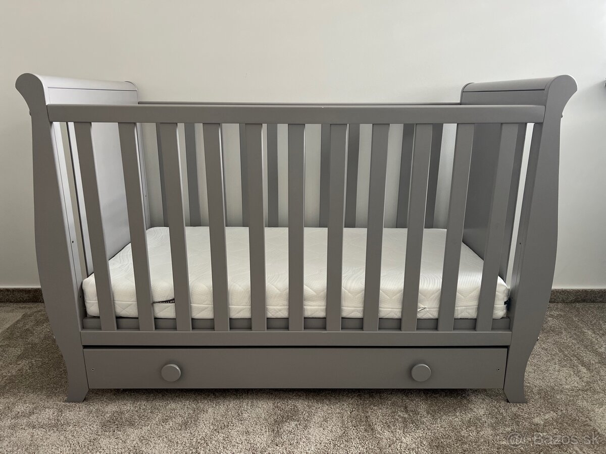 Predám detskú postieľku s výbavou - 2