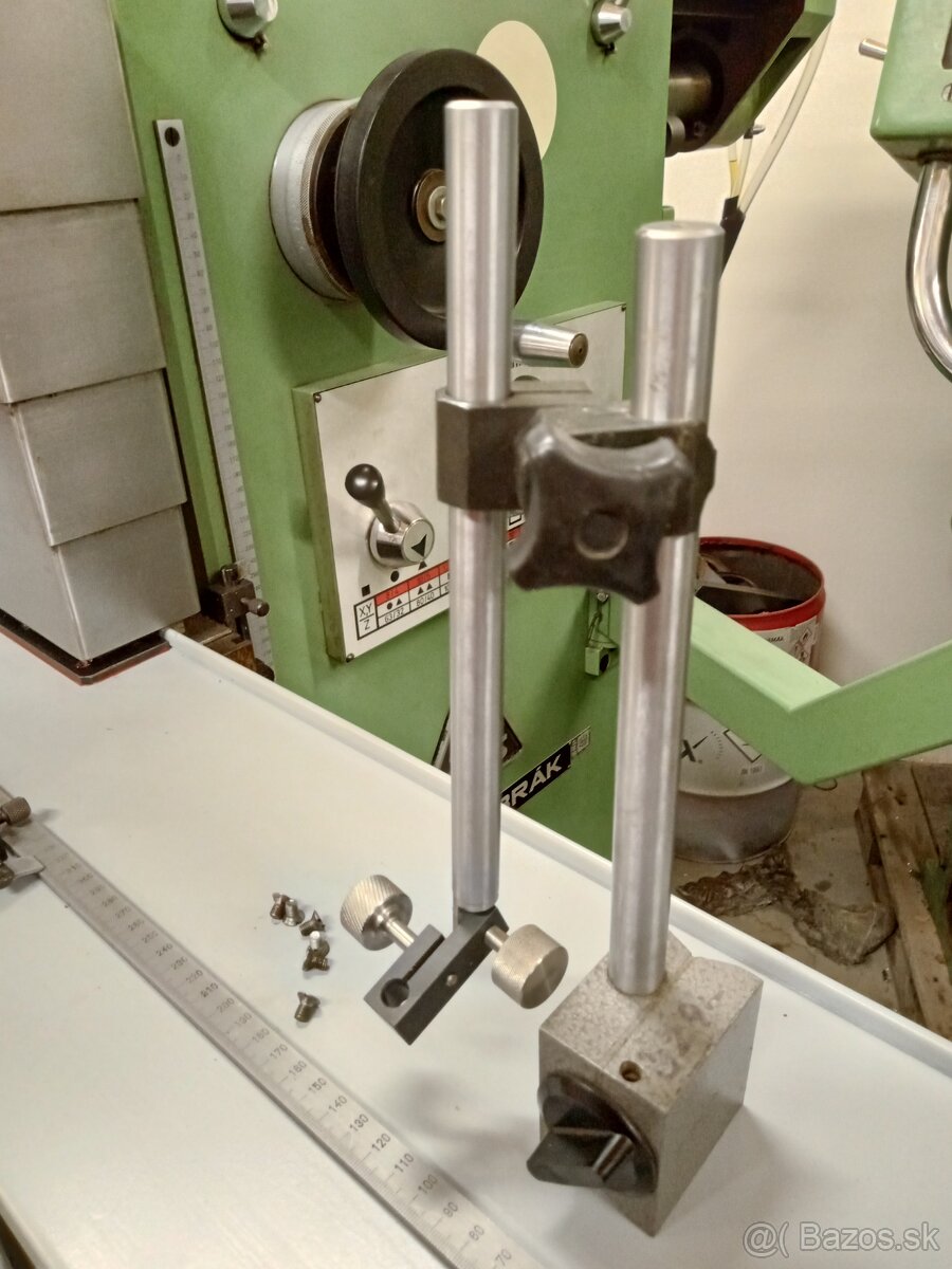 Magnetický stojan - 2