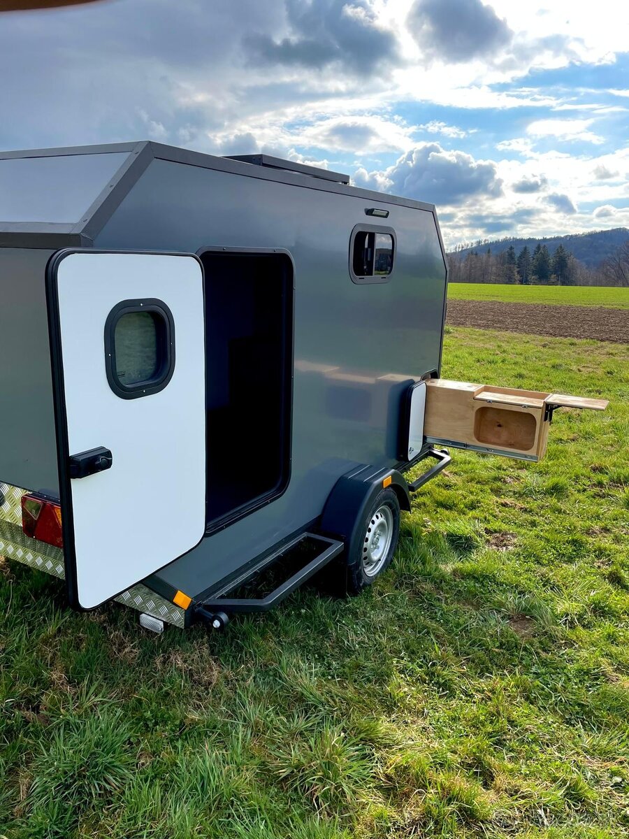 Karavan,minikaravan na prodej, skvelý stav. rv 2025 - 2