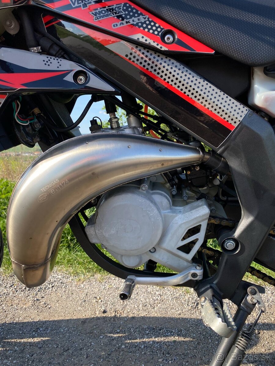 Derbi senda