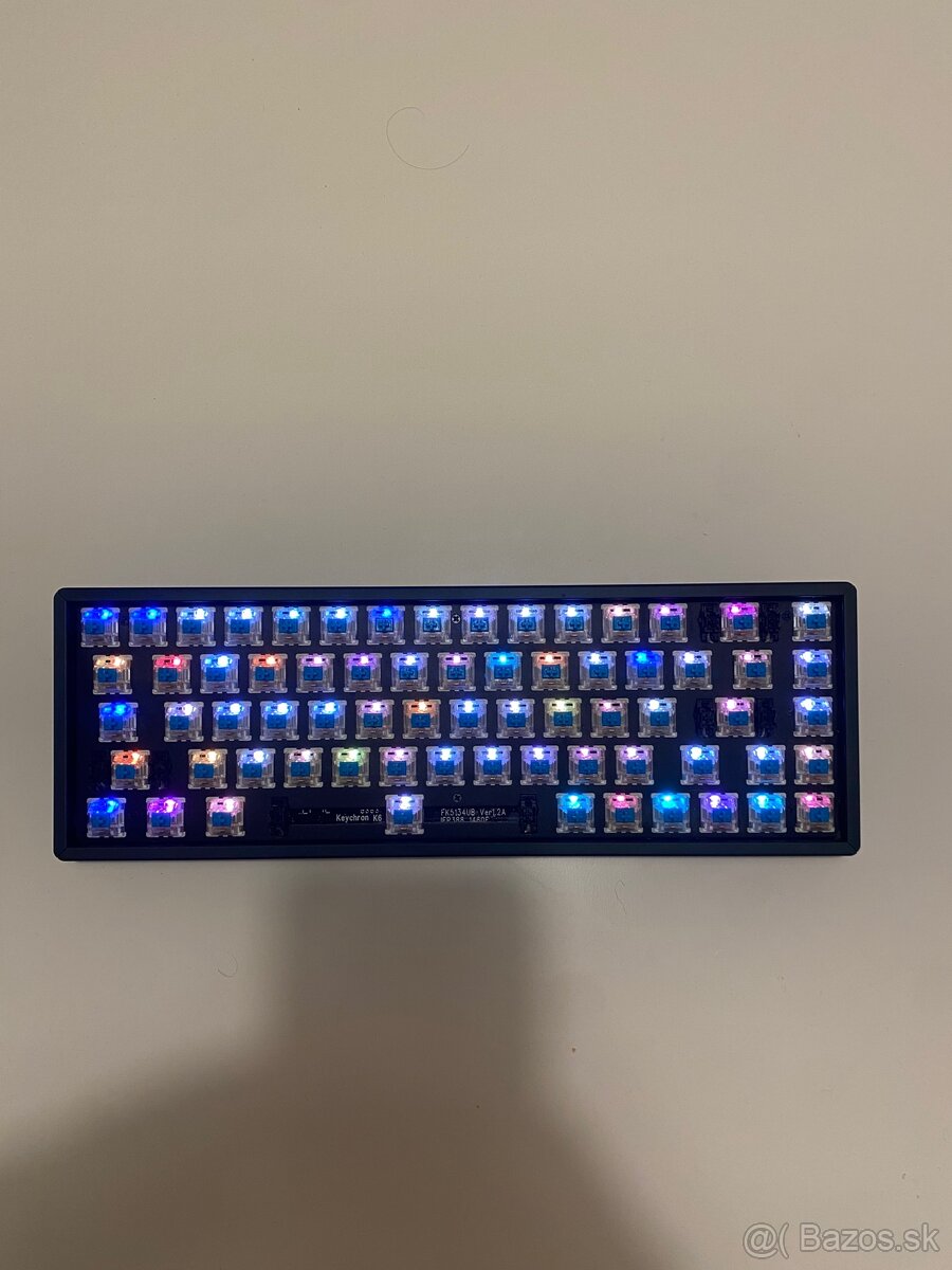 Mechanická klávesnica Keychron K6 RGB - 2