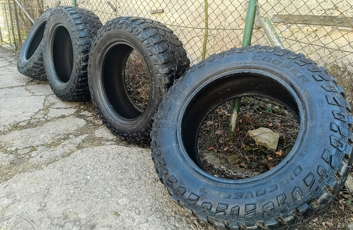 Cooper discoverer 275/65R20 - 2