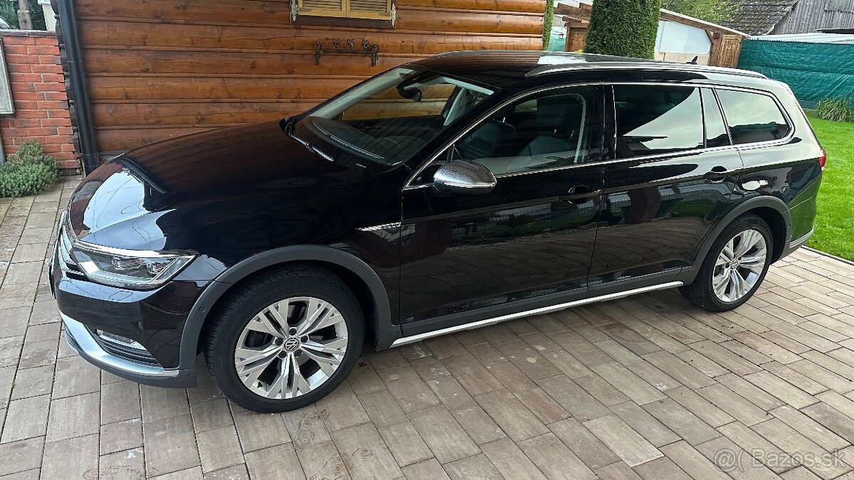 Volkswagen Passat Variant Alltrack 2.0 TDI 4MOTION 6DSG - 2