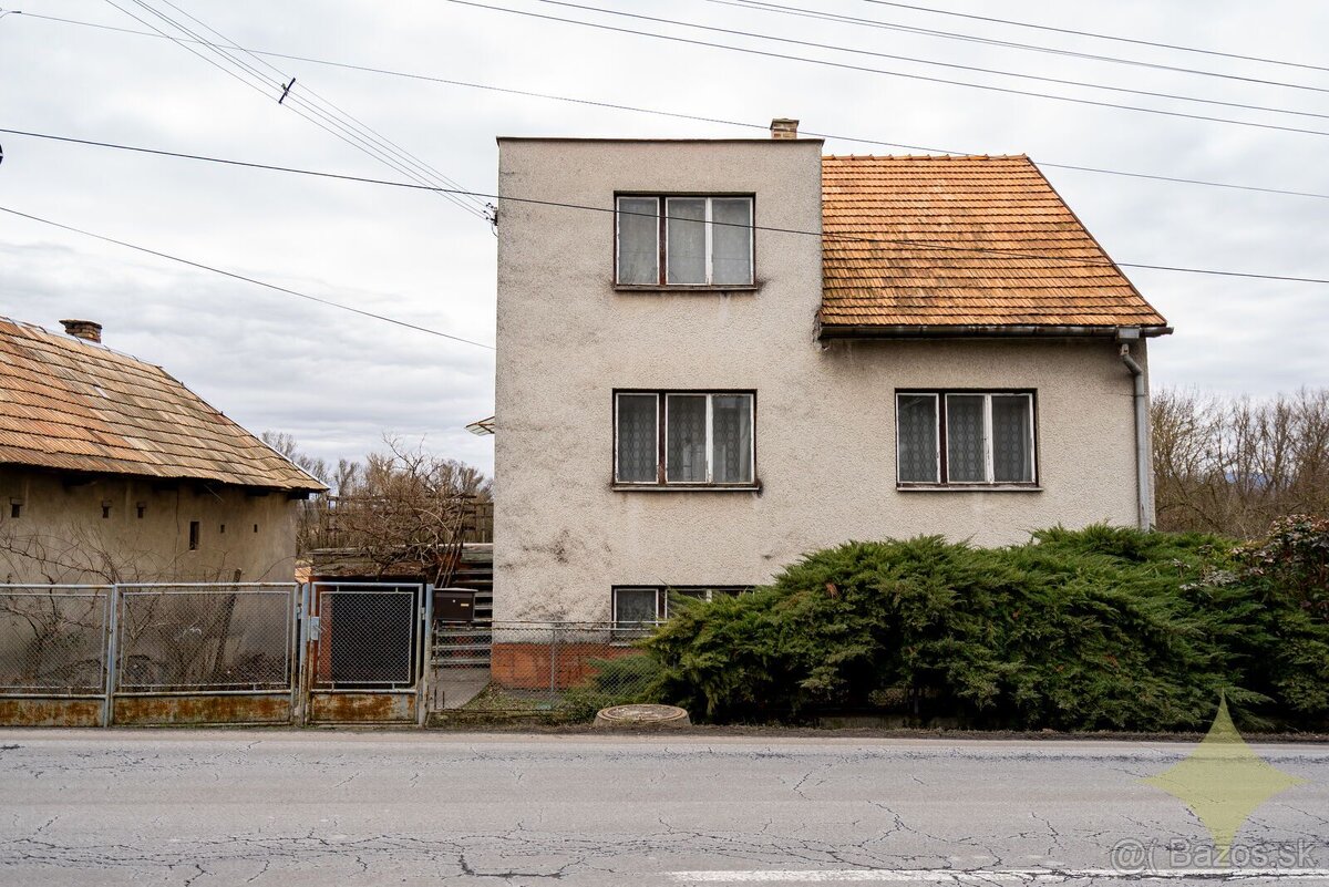 Dvojgeneračný rodinný dom v obci Balog nad Ipľom - 2