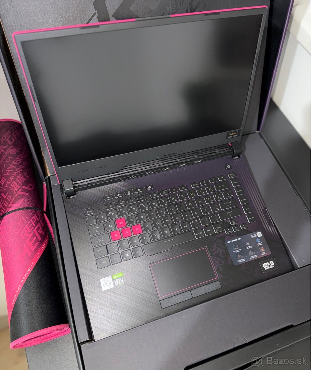 ASUS ROG Strix G512L - 2