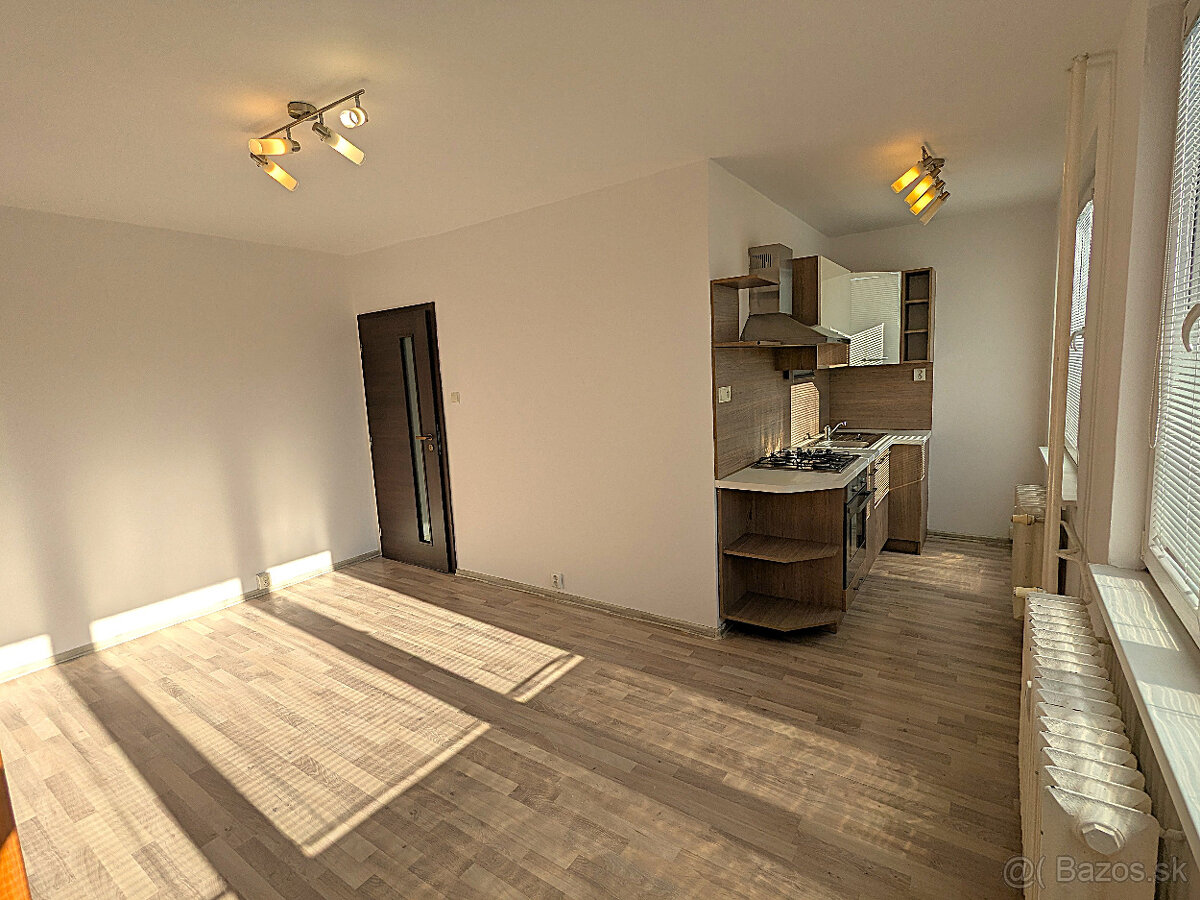 1 izb. Humenská, Terasa, OV, 3p, čiast.upravený, kúpou voľný - 2