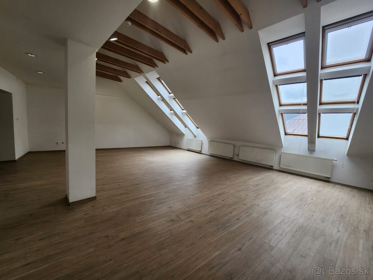 Prenájom kancelárie, Žilina - Staré mesto, Cena: 700€/ - 2