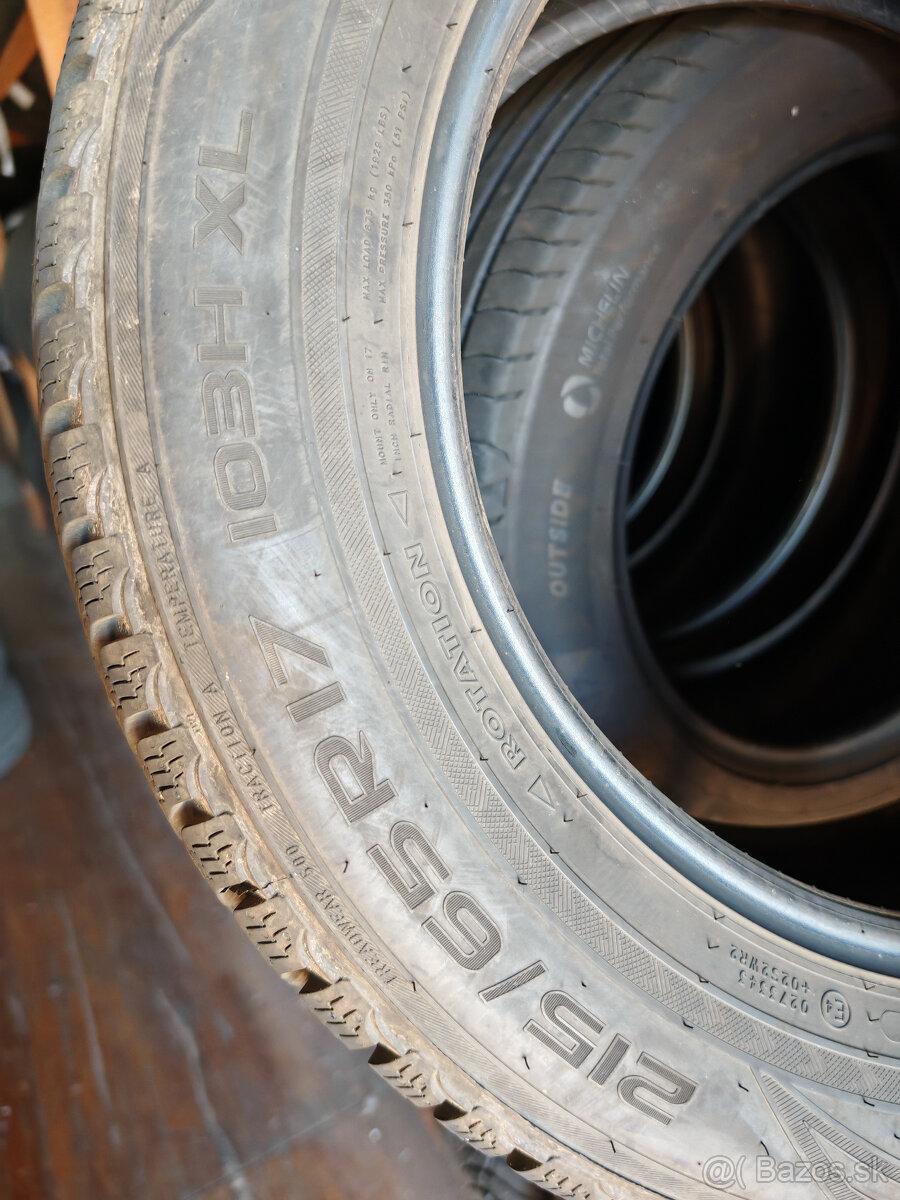 215/65r17 zimné Nokian - 2