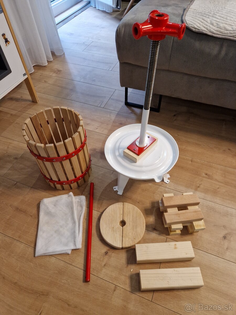 Ručný lis na ovocie 6l - 2