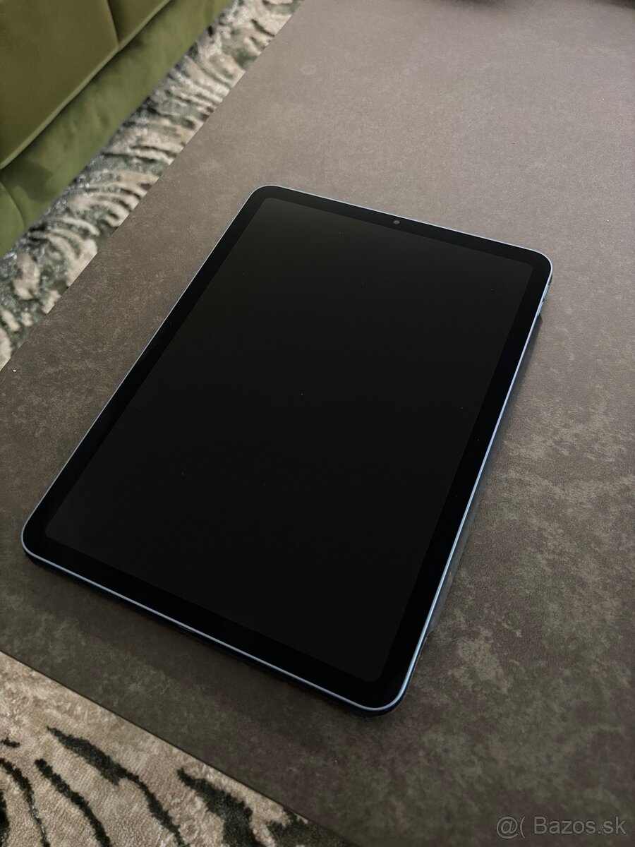 iPad Air 5 (2022) – 64 GB, Wi-Fi + Apple Pencil - 2