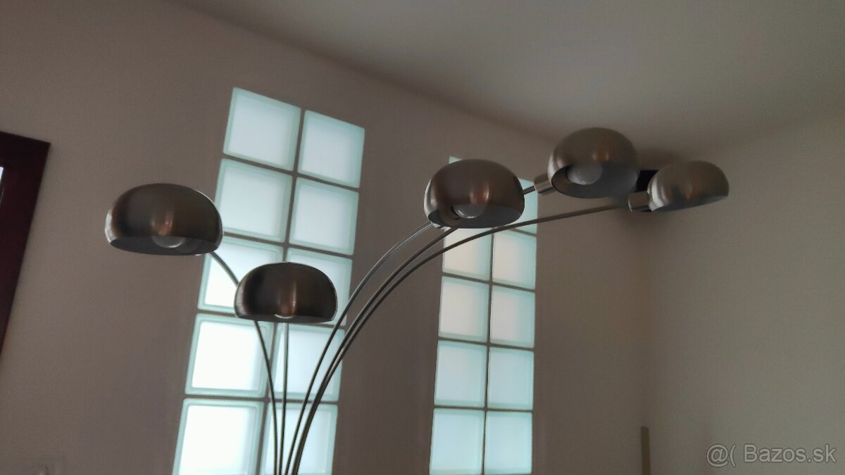 Predám stojacu lampu - 2