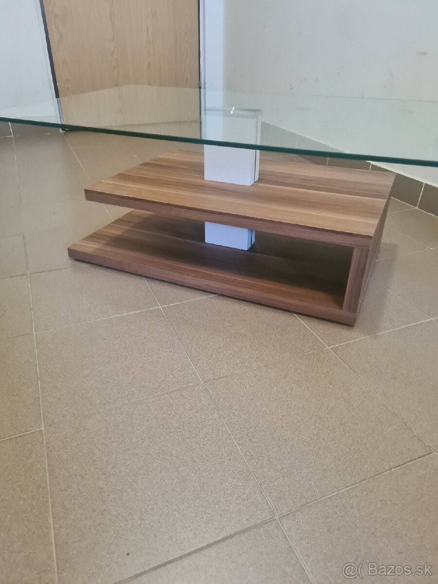 Predám konferencny stolik.. - 2